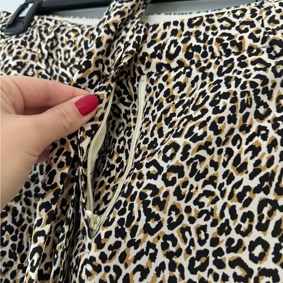 J Crew silk cropped pants - Picture 4 of 9